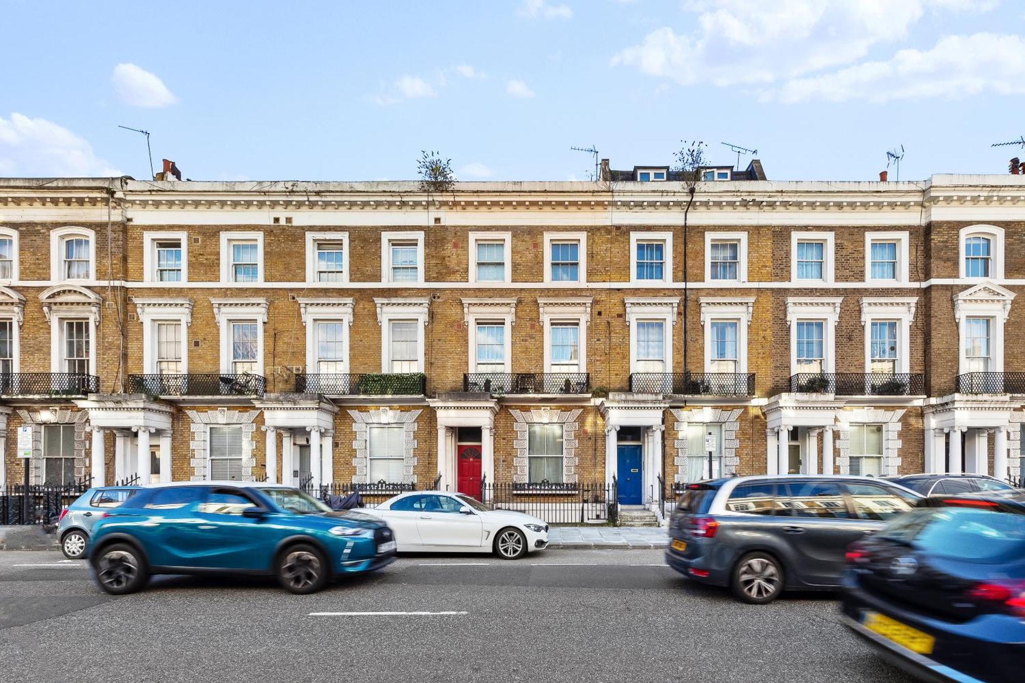 Newly Renovated Kensington 2 Bedroom Apartment With Balcony Near Harrods Sleeps 6, 2 Min Walk From Station Londra Exterior foto